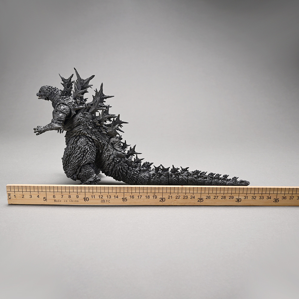 SHM NECA 2023 Movie Version 1. - Model Kit Kiryu ulasan dan harga
